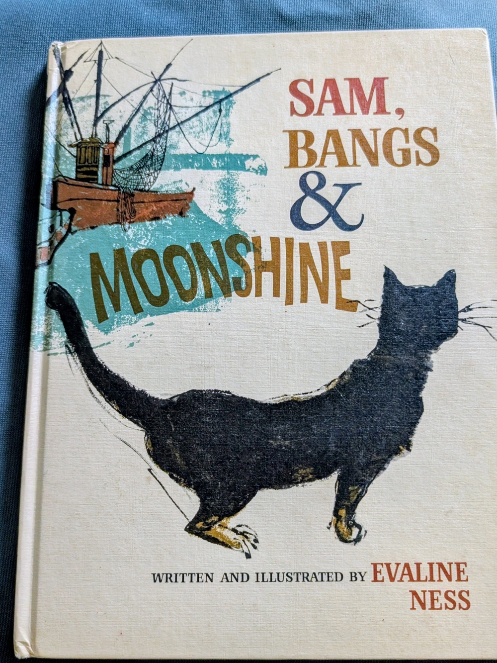 book published in 1966 by Holt, Rinehart and Winston as a Book Club Edition.
